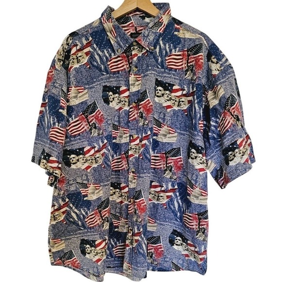 Cotton Trader Other - Cotton Trader Shirt Mens 2xl Mt Rushmore 4th July short sleeve allover print‎